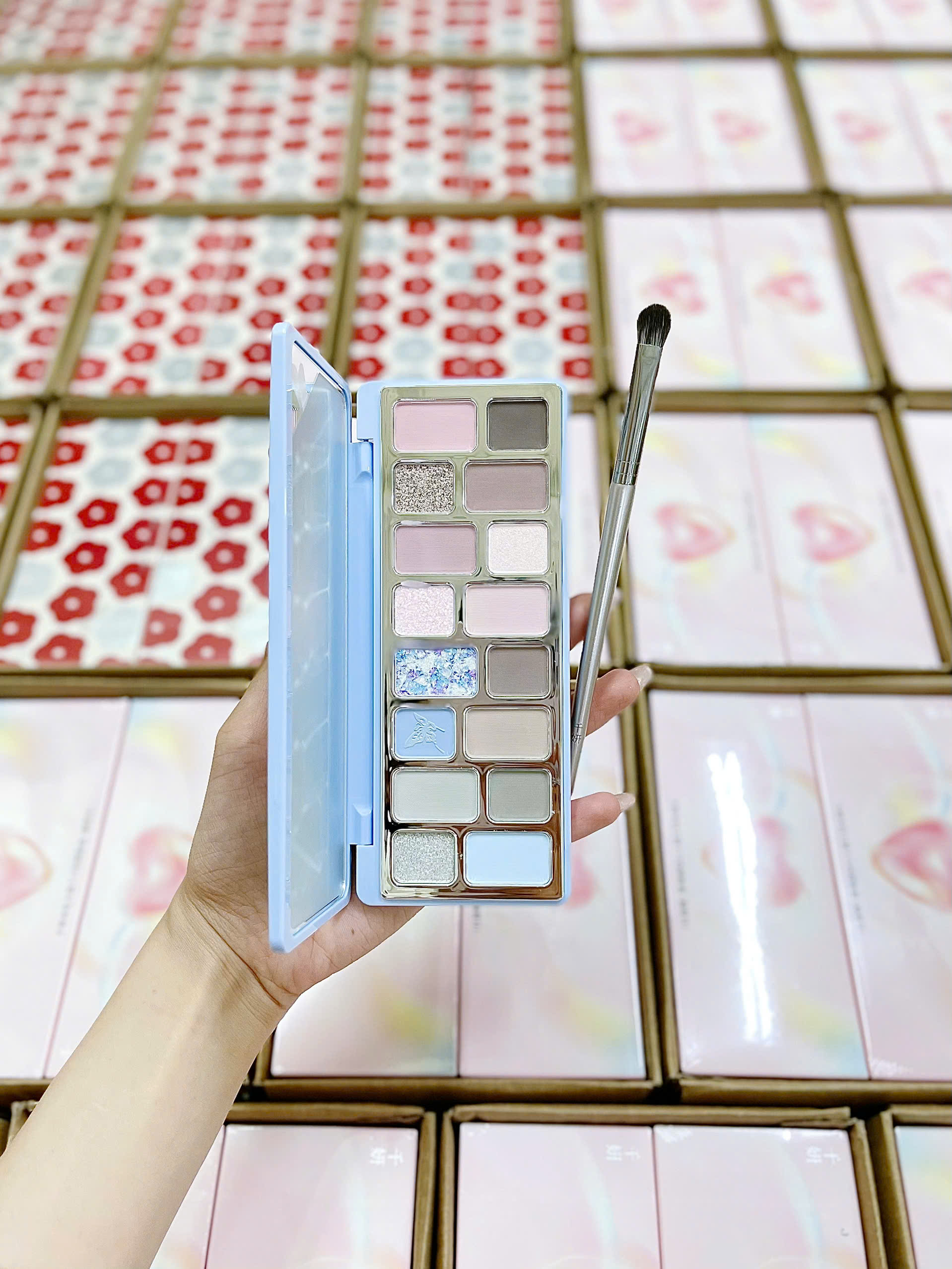 Bảng Phấn Mắt 16 Ô Qianyan Cheeryep True Colors Starring 14.5g - Ảnh 11